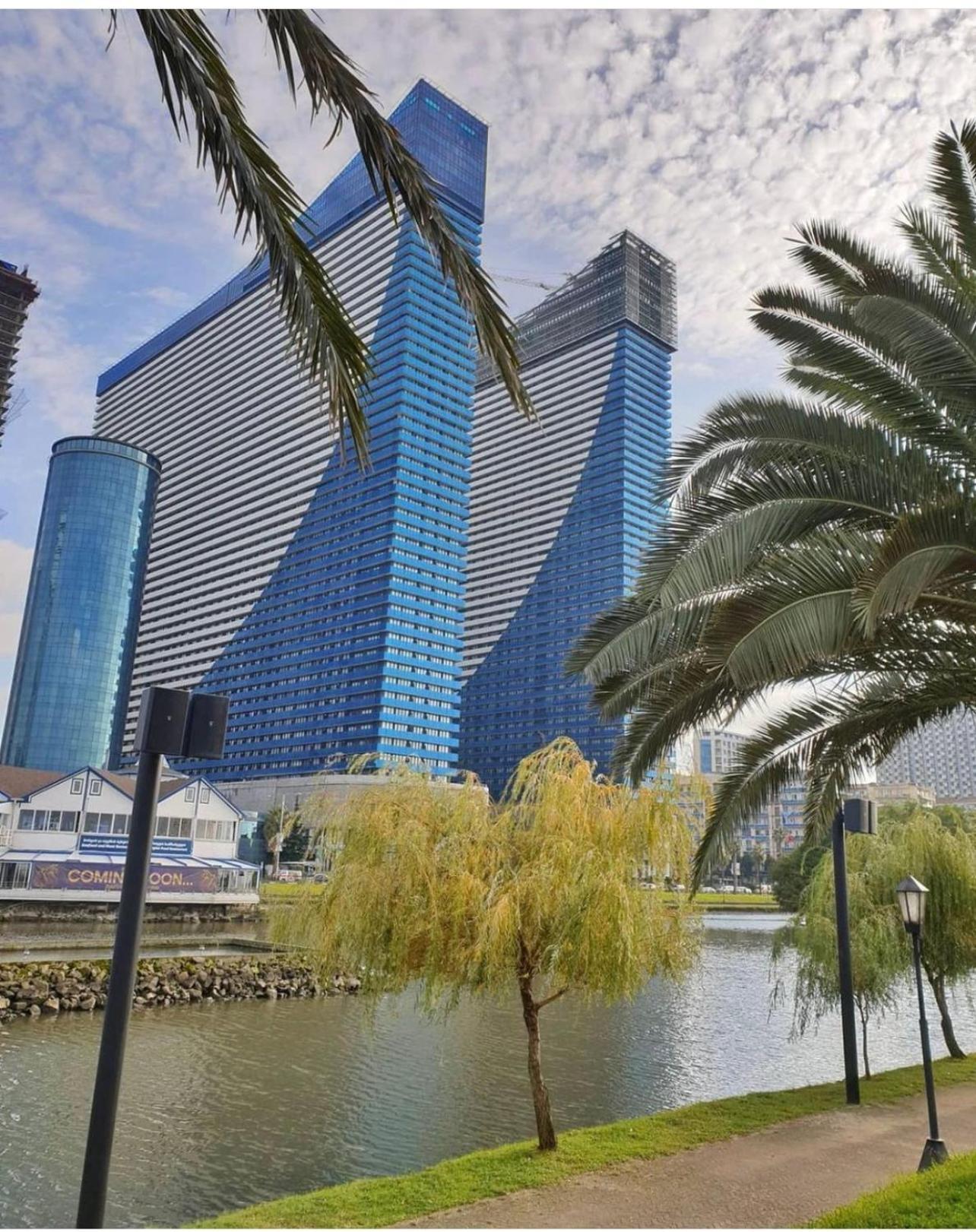 Black Sea Luxury Towers Batumi Exterior foto