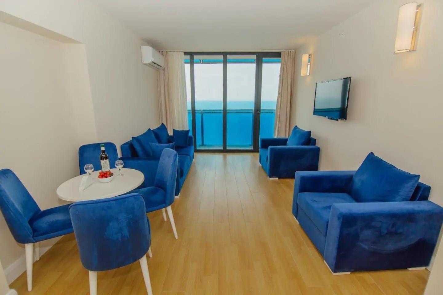 Black Sea Luxury Towers Batumi Exterior foto