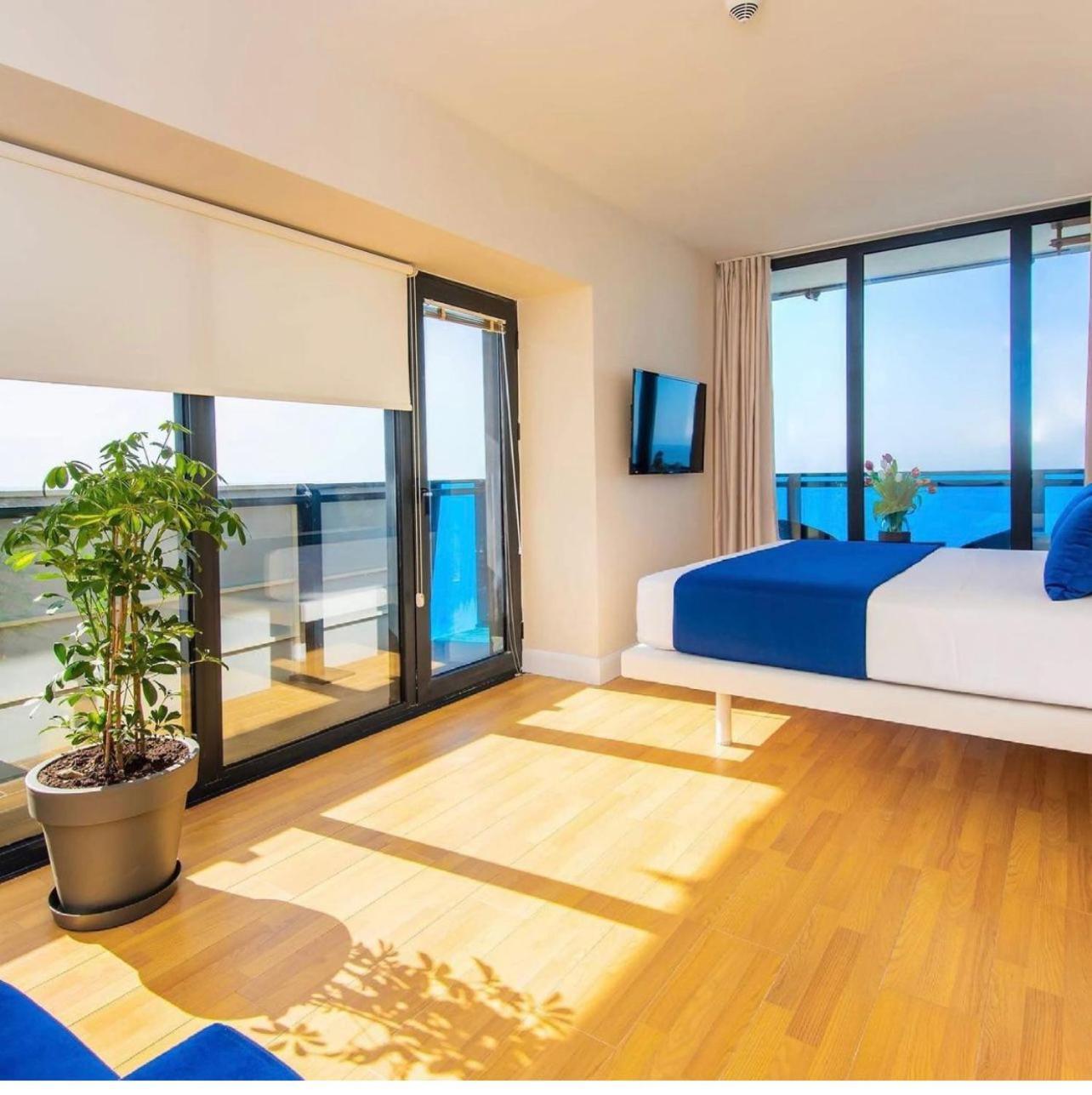 Black Sea Luxury Towers Batumi Exterior foto